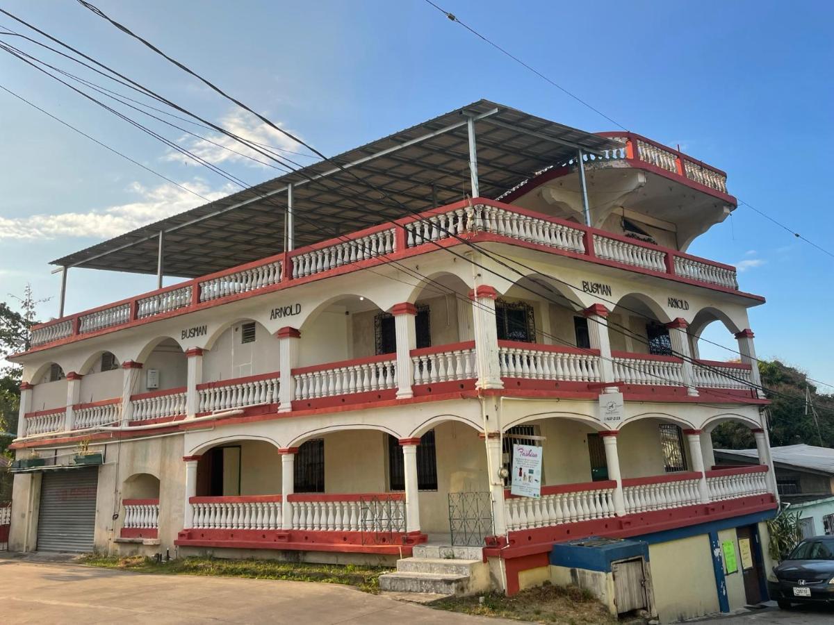 Arnold'S Guest House San Ignacio Εξωτερικό φωτογραφία