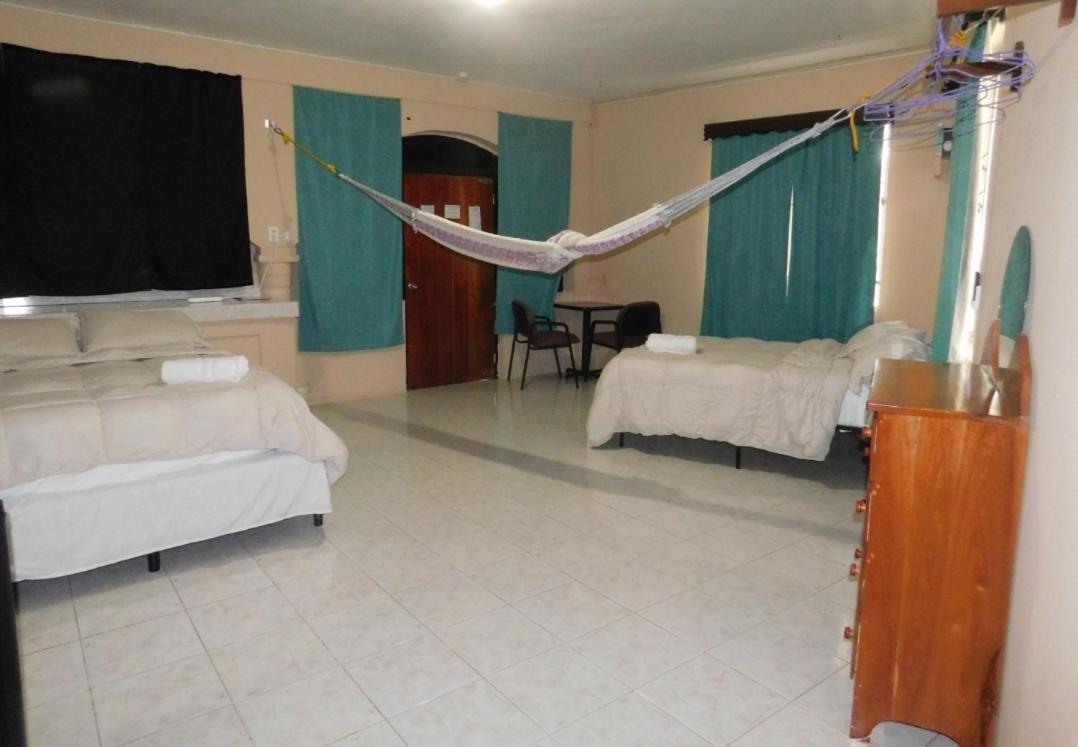 Arnold'S Guest House San Ignacio Εξωτερικό φωτογραφία